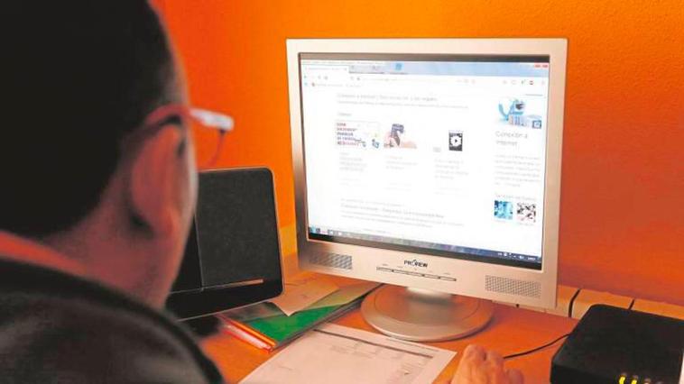 Castilla y León destina casi 2 millones de euros para mejorar internet para las empresas rurales