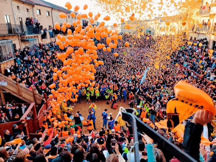 El Campanazo hace vibrar Ciudad Rodrigo en el comienzo del Carnaval del Toro