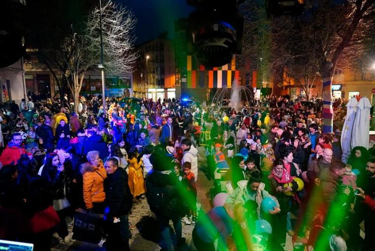 El carnaval ‘explota’ en los barrios