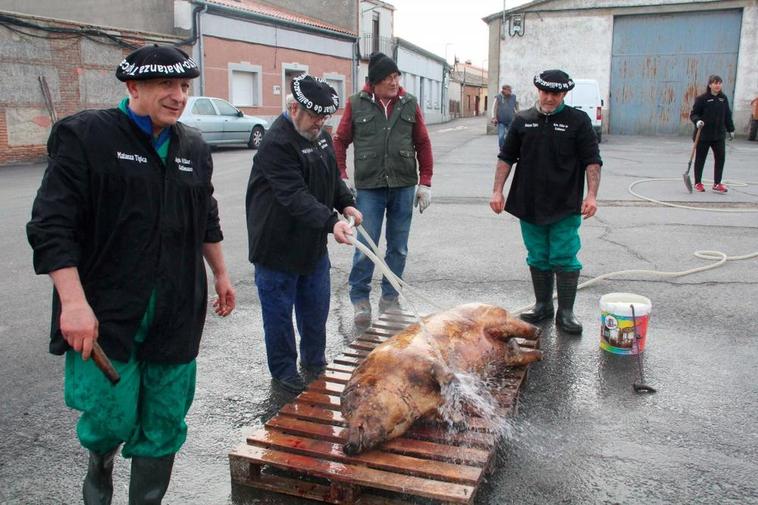 Fiesta con sabor a mondongo en El Villar de Gallimazo