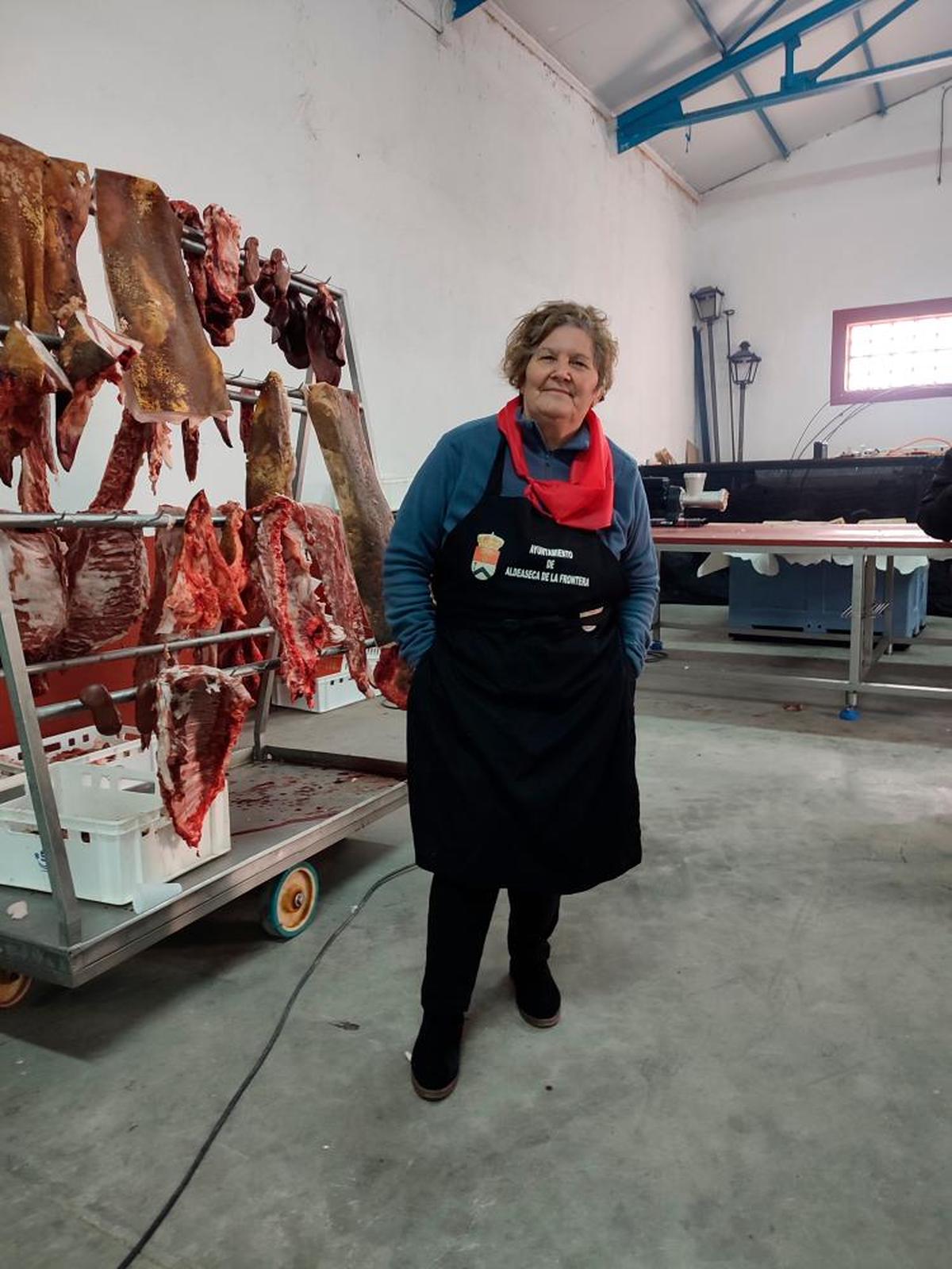 María Antonia participa en todas las actividades que organizan en su pueblo, como la matanza típica