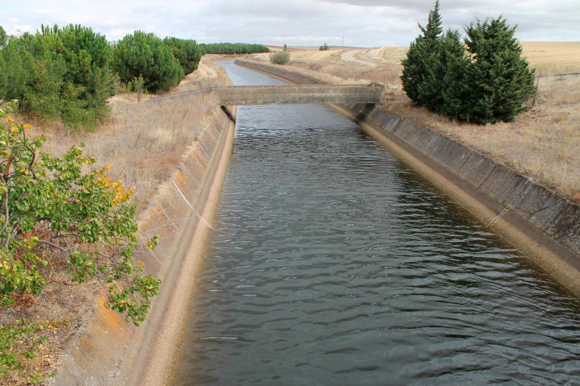 Los Regantes Del Canal De Villoria Reclaman A La CHD La Reforma De Las ...