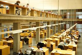 Estudiantes el pasado año en la biblioteca Abraham Zacut