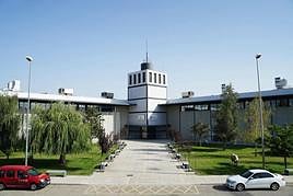 Exterior del pabellón central en el recinto ferial de la Diputación de Salamanca. ARCHIVO