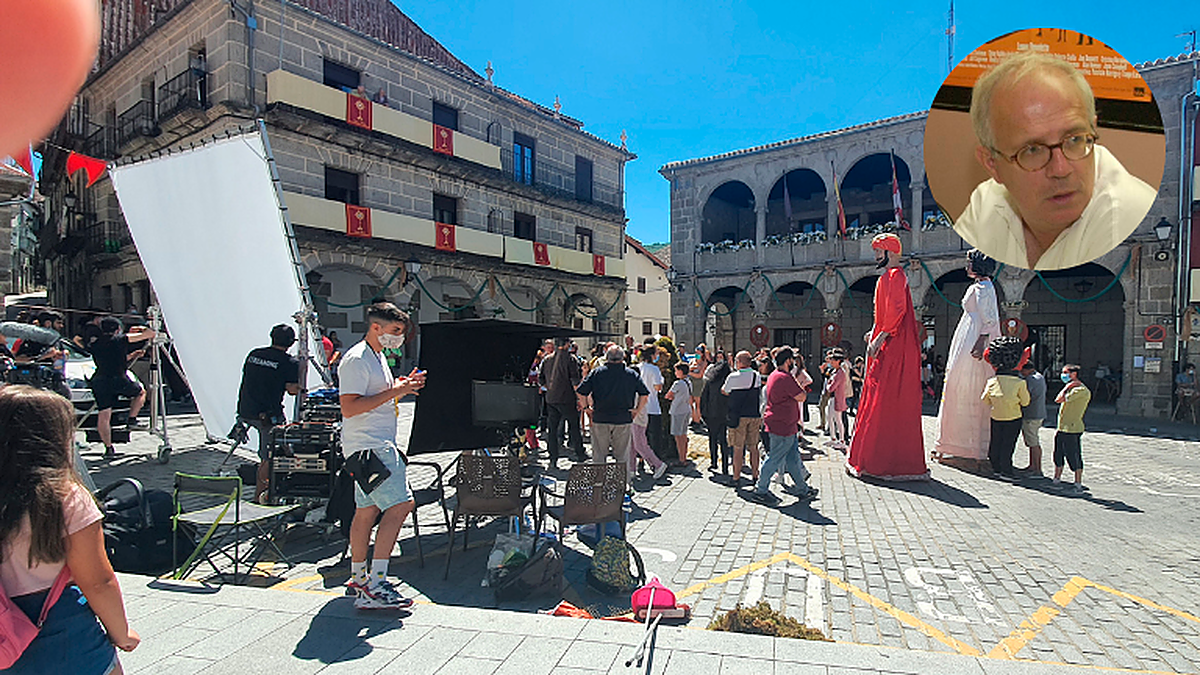 Imagen de la última jornada de rodaje en la Plaza Mayor de Béjar y del exetarra José María Lara