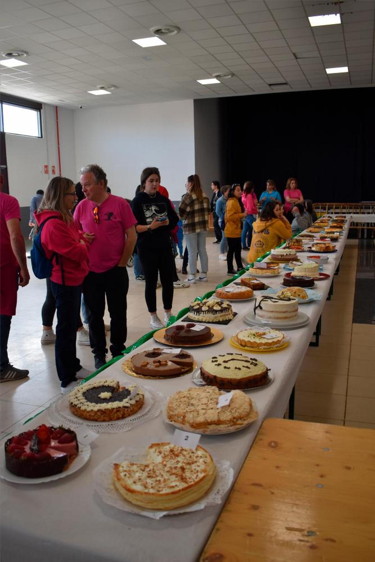 Algunas de las tartas participantes del concurso