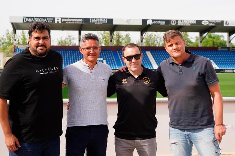 Toni García se despide de un Unionistas que busca un nuevo director: “Que conozca el mercado de 1ª y 2ª Federación y el club”