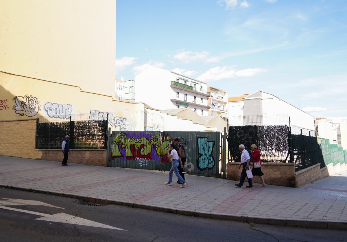 Los terrenos del desaparecido cuartel de caballería, situados en la calle Víctimas del Terrorismo y que pertenecen aún al Ministerio de Defensa.