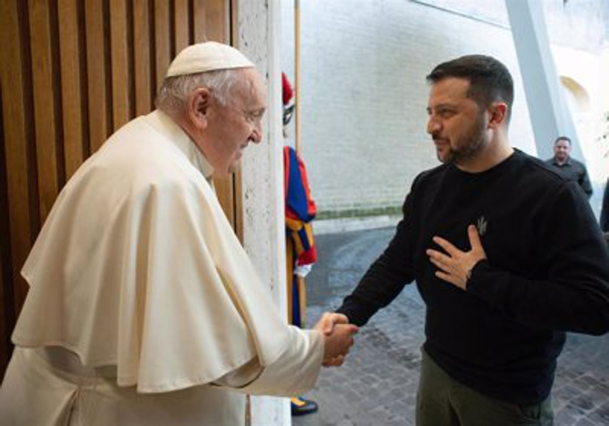 Zelenski y el papa Francisco en la Santa Sede