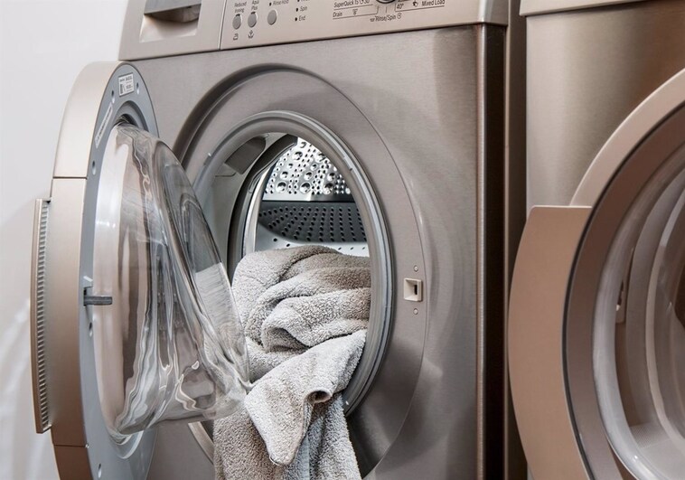 Una toalla ayudará a secar la ropa