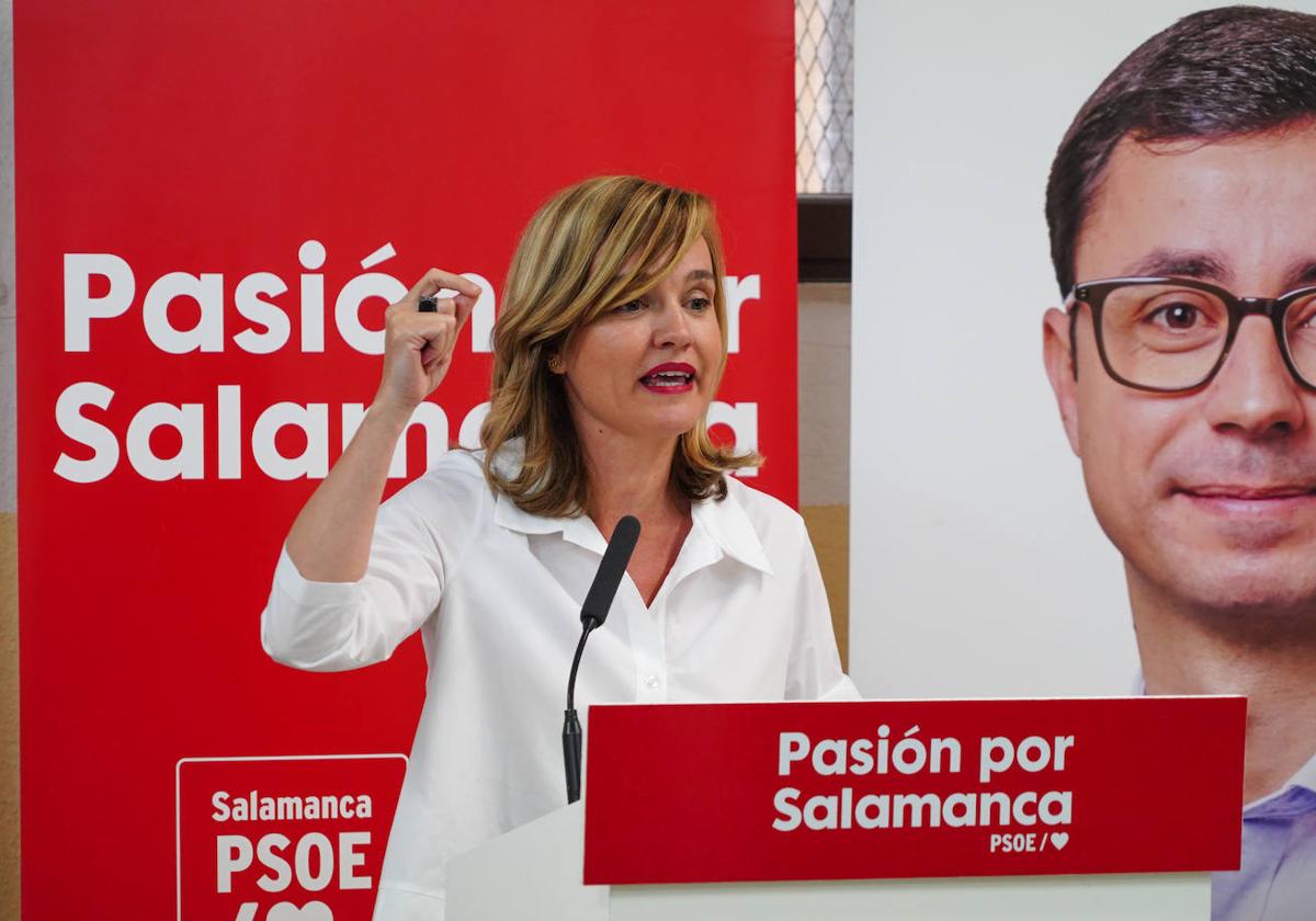 Pilar Alegría en el mitin del PSOE en el barrio de Garrido.