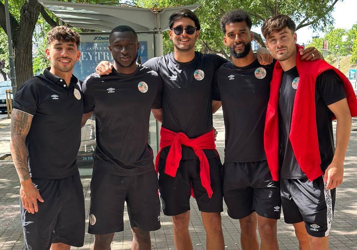 Mike, Souley, Durán, De Castro y Mati, ayer en Barcelona.