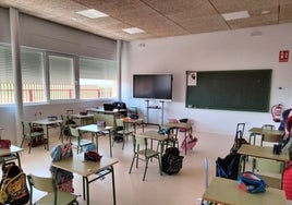 Una de las aulas que han estrenado los escolares en Doñinos.