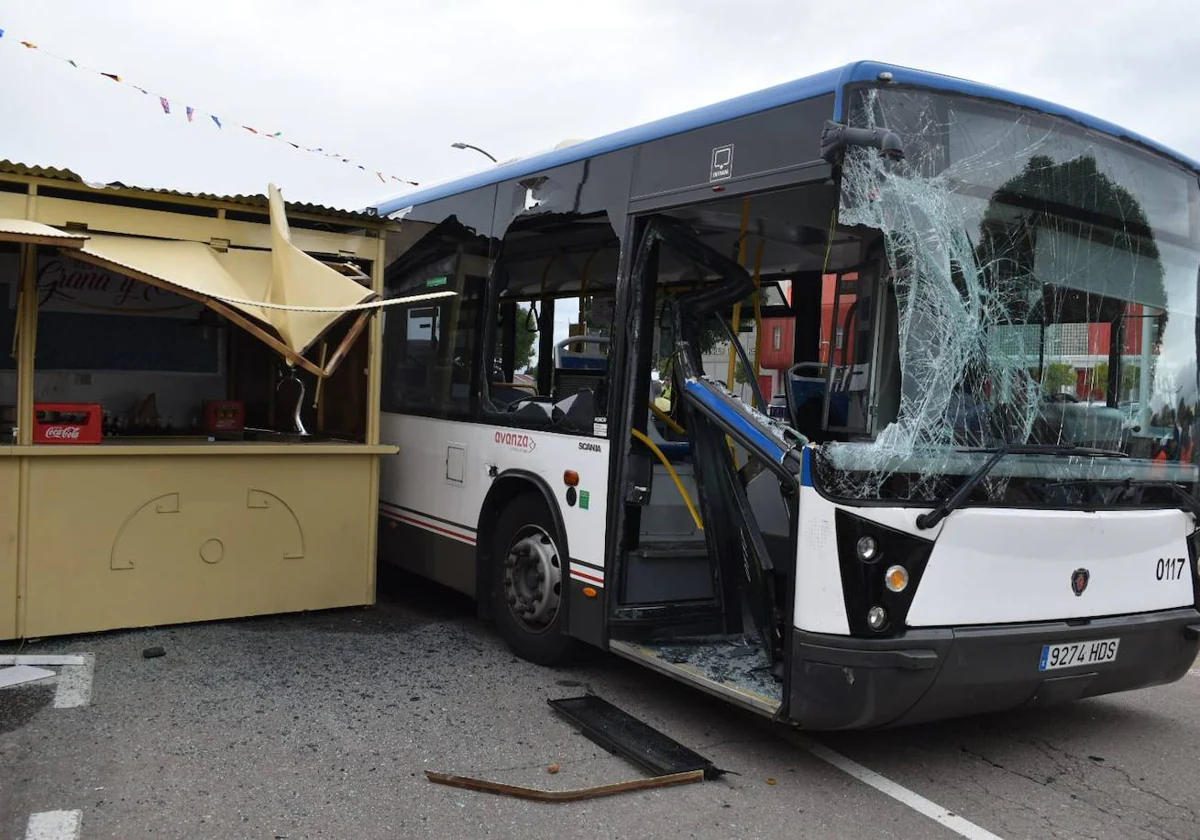 Así ha quedado el autobús siniestrado