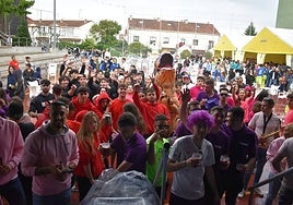 Las peñas de Cabrerizos, reunidas en el frontón