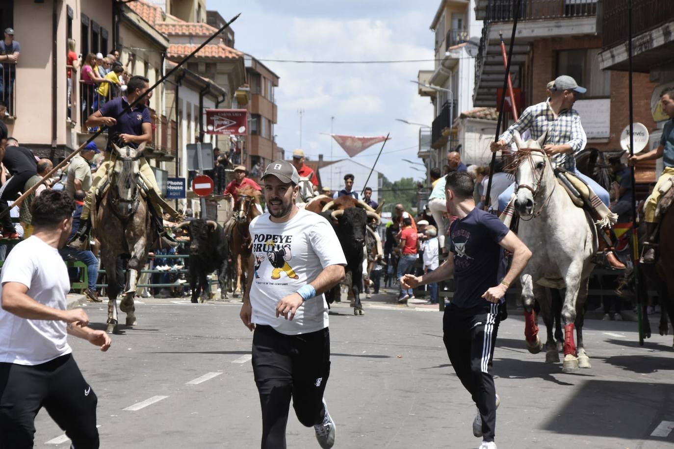 Encierros limpios y rápidos en Vitigudino