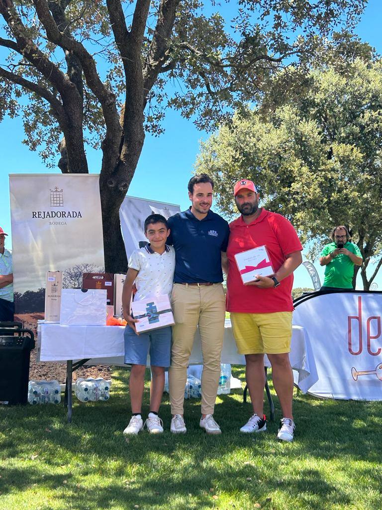 La Valmuza celebra su torneo de Parejas por todo lo alto