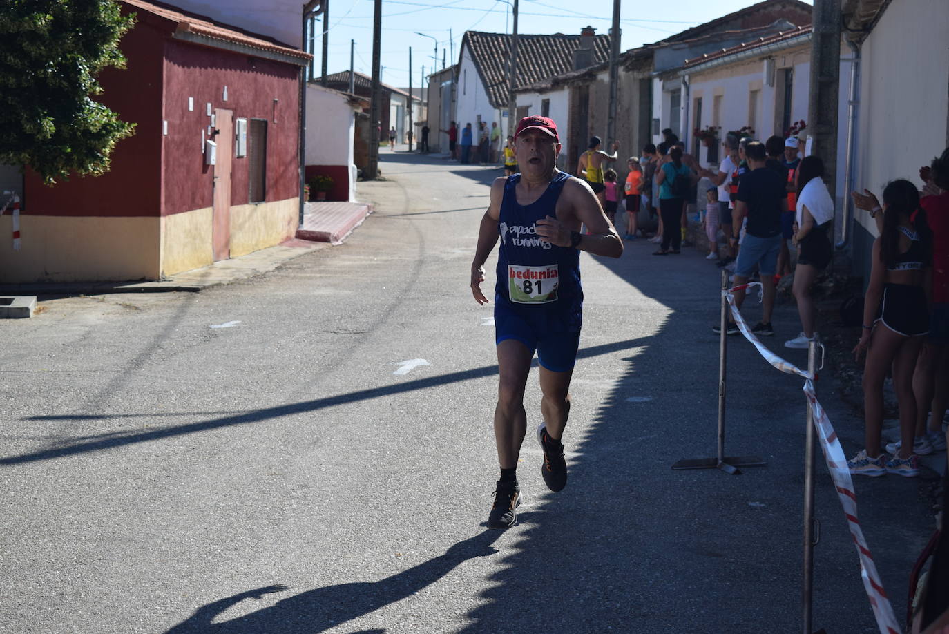 Las mejores fotos de la &#039;VI Carrera Solidaria Un Nuevo Impulso de Coca de Alba&#039;