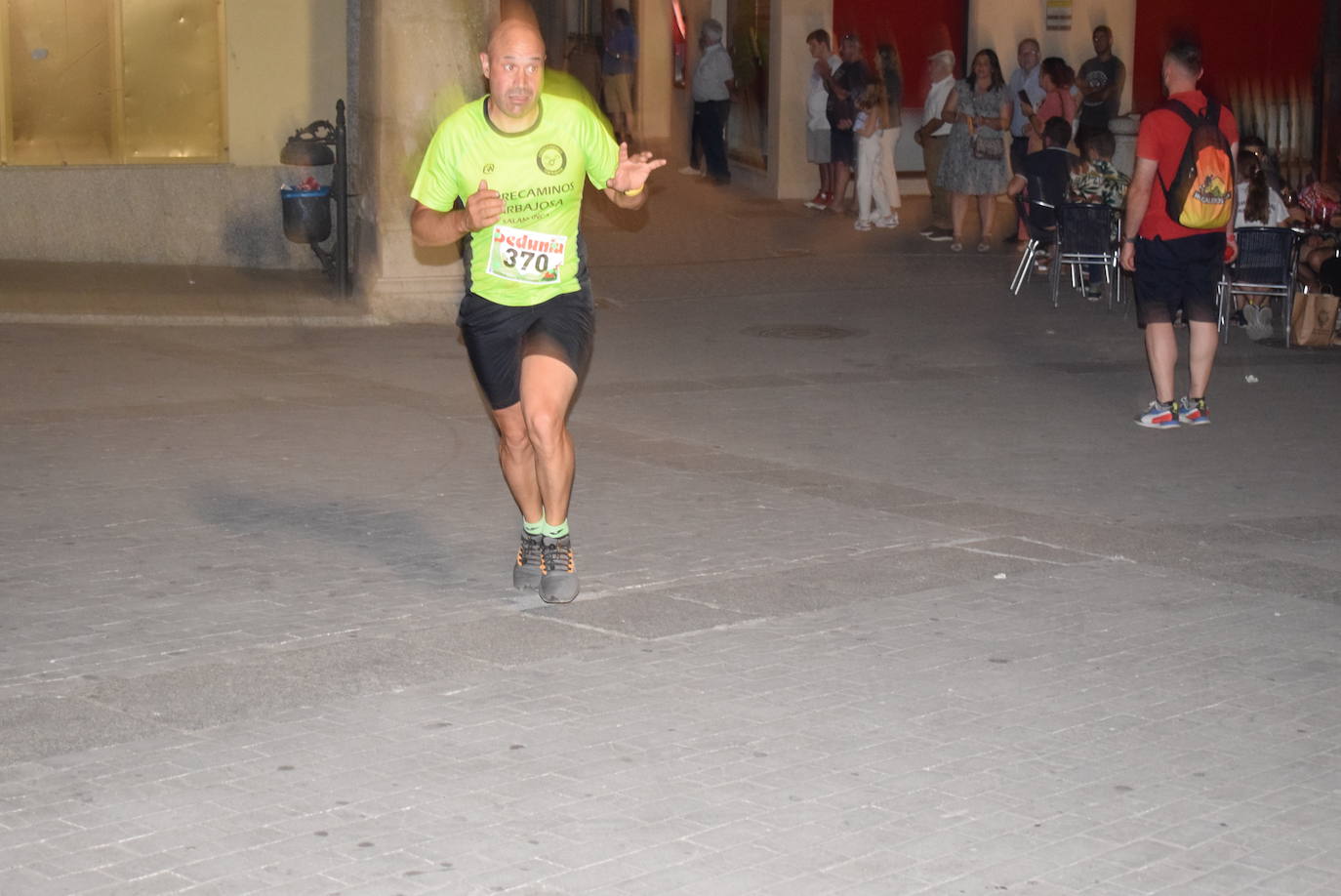 Las mejores imágenes de la V Carrera Nocturna Villa de Alba de Tormes