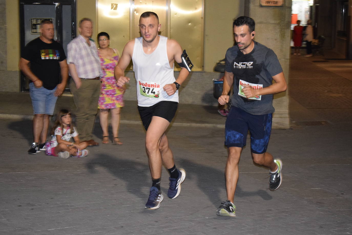 Las mejores imágenes de la V Carrera Nocturna Villa de Alba de Tormes