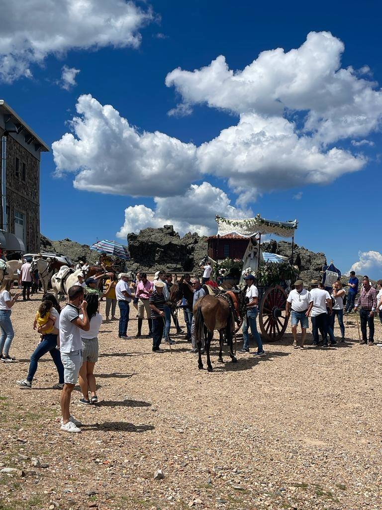 La XXIX Romería de la Peña de Francia de Ciudad Rodrigo alcanza el Risco Mariano