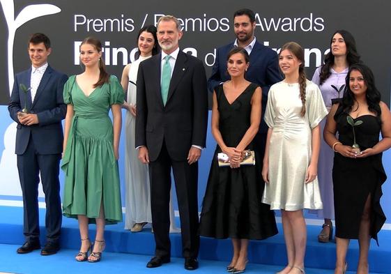 La Reina Letizia y sus hijas deslumbran en los Premios Fundación Princesa de Girona 2023