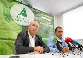 Donaciano Dujo y Juan Luis Delgado, en la rueda de prensa en ASAJA Salamanca.