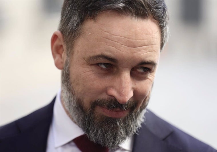 Abascal asegura que Vox seguirá haciendo lo que «considere adecuado» respecto a la censura cultural
