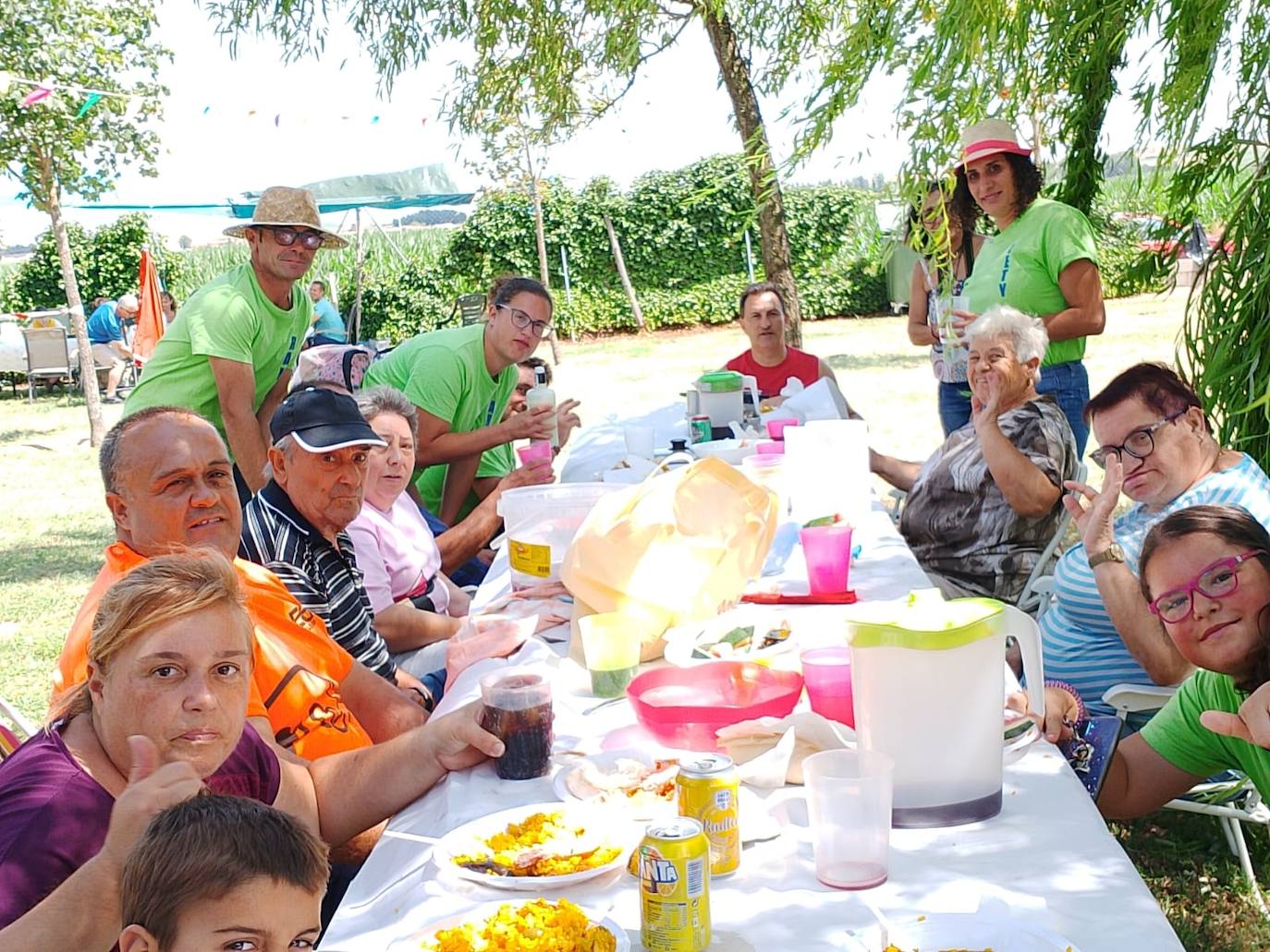 La paella reúne a Villoruela