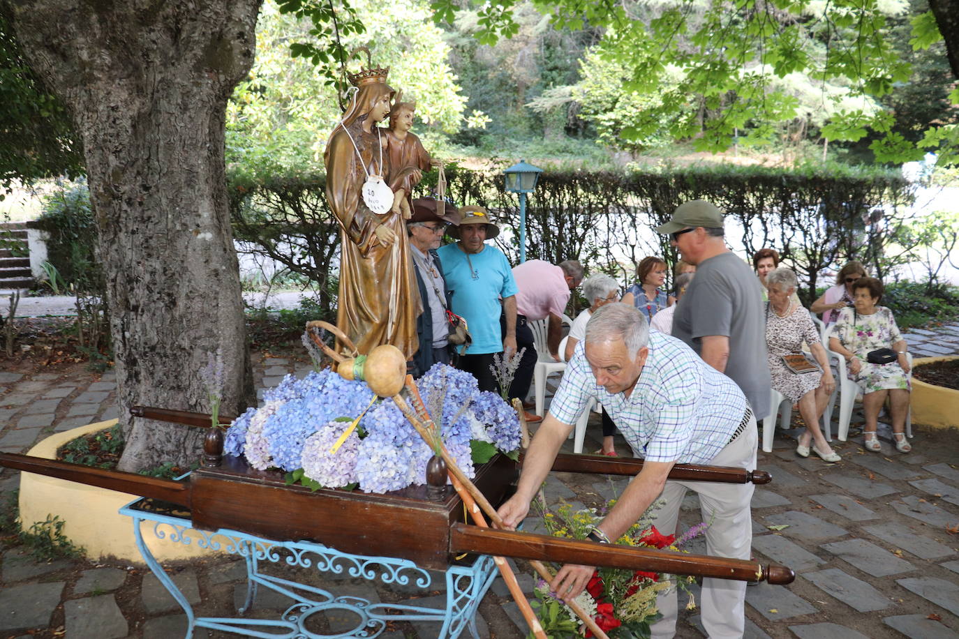 La Virgen peregrina y marinera que cruza la Vía de la Plata