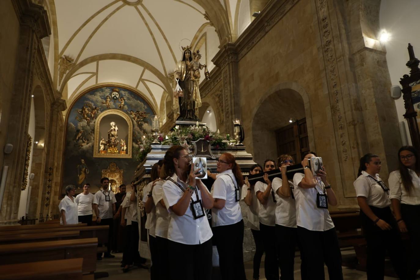 La devoción a la Virgen del Carmen se asienta en Salamanca