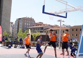 Equipo de la Pontificia en el Campeonato de España 3x3.