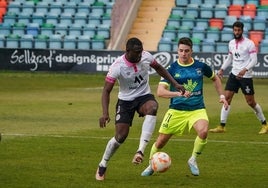 Souley en un partido con el Salamanca la temporada pasada