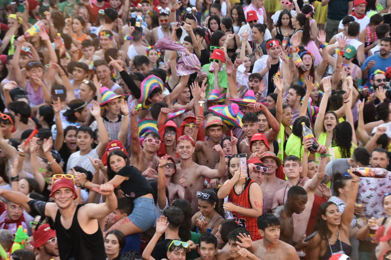 Las mejores imágenes del chupinazo de Santa Marta de Tormes