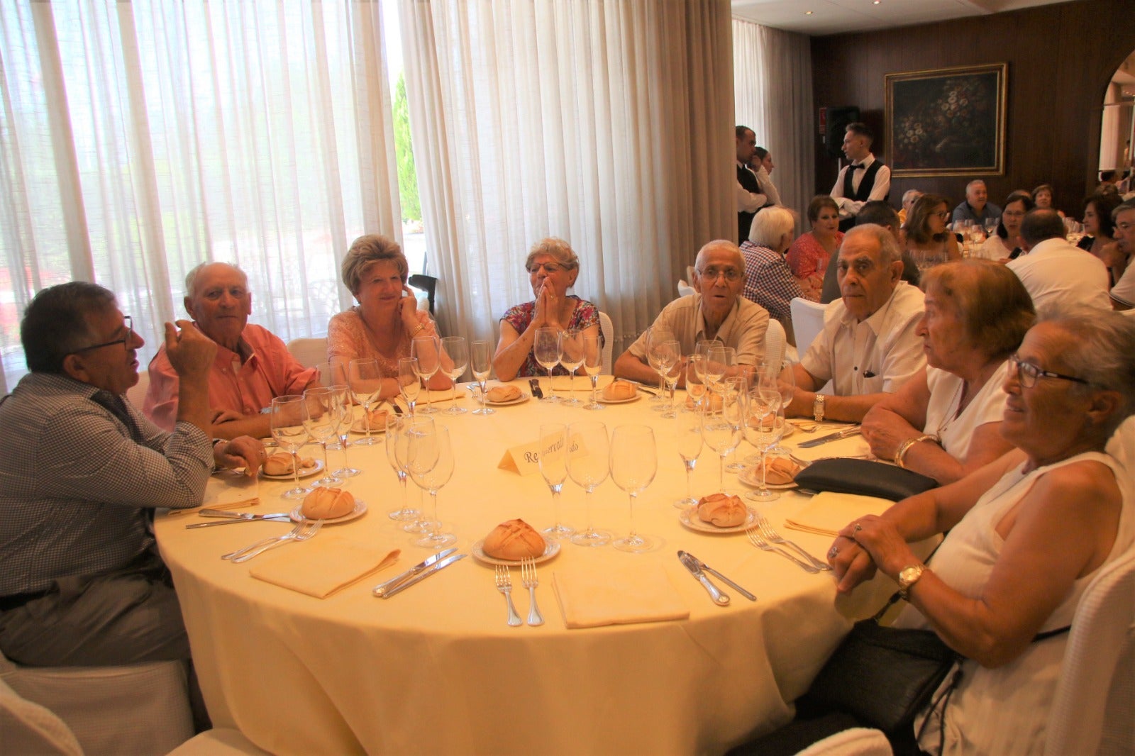 El homenaje a los mayores de Santa Marta reúne a 300 veteranos