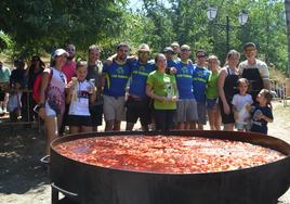 Imagen de los ganadores del Día del Calderillo en su edición de 2019, antes de la pandema del coronavirus.