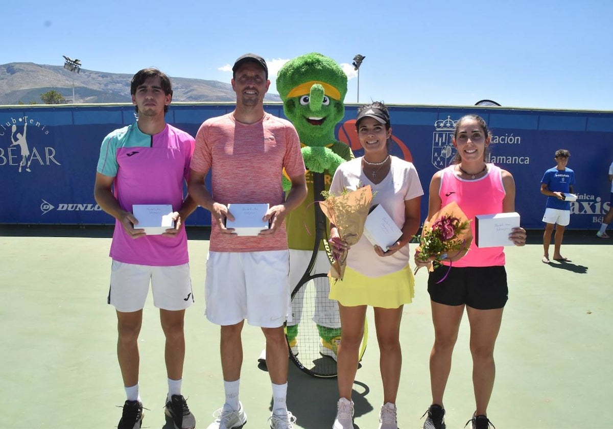 Dávila, Villacorta, Luque y Moreno, ganadores absolutos con Musgui.