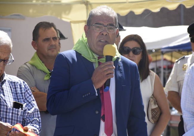 Alfonso Castilla, alcalde de Peralejos de Abajo