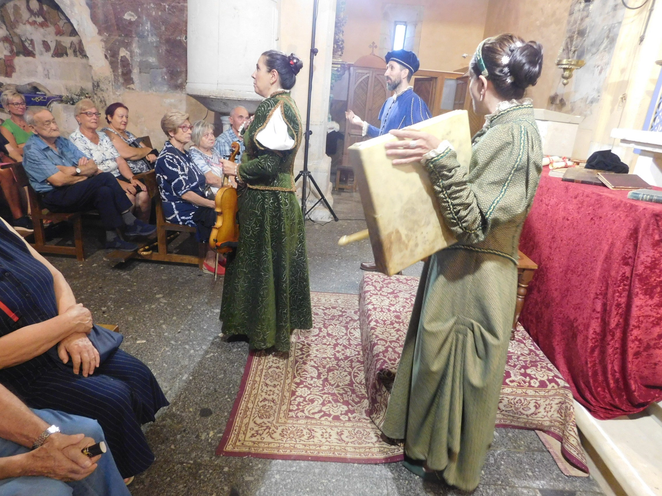 &quot;Buscando a Nebrija&quot; llega a Almenara de Tormes