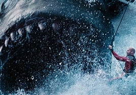 Jason Stathman en la película Megalodón