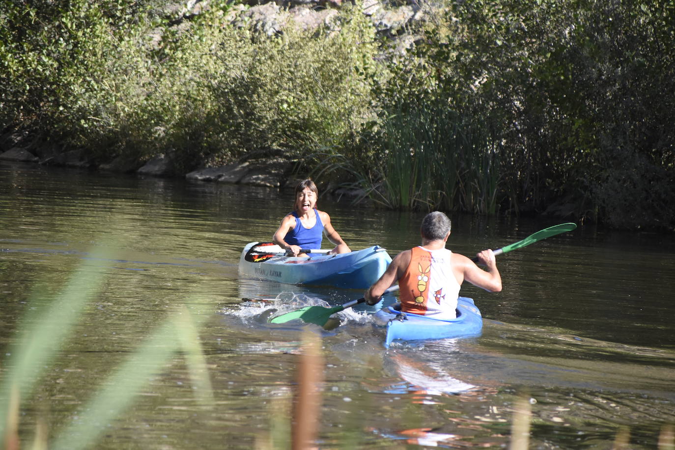 Carrera y piraguas en el río de Ciudad Rodrigo