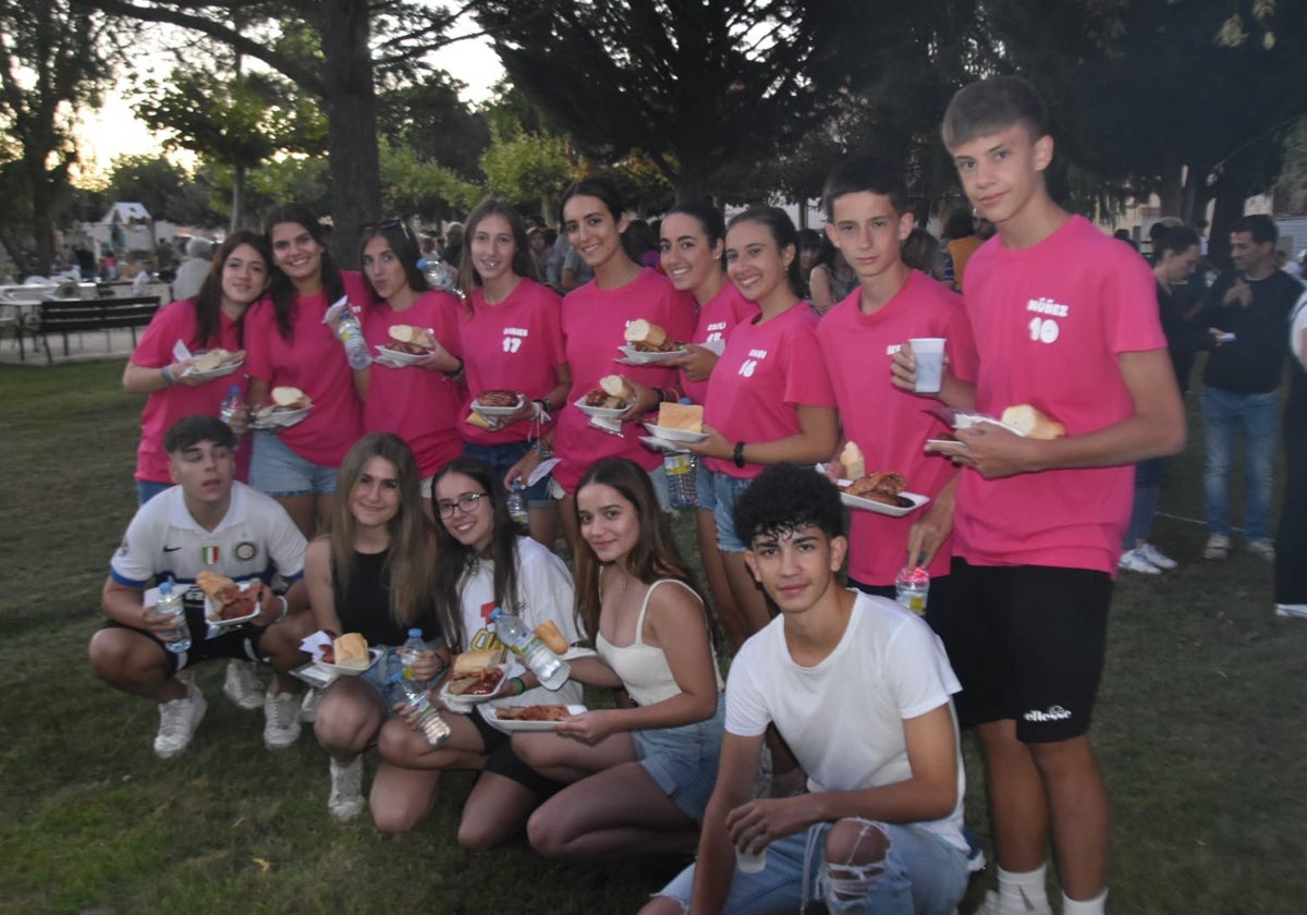 Las mejores fotos de la parrillada de Encinas de Abajo