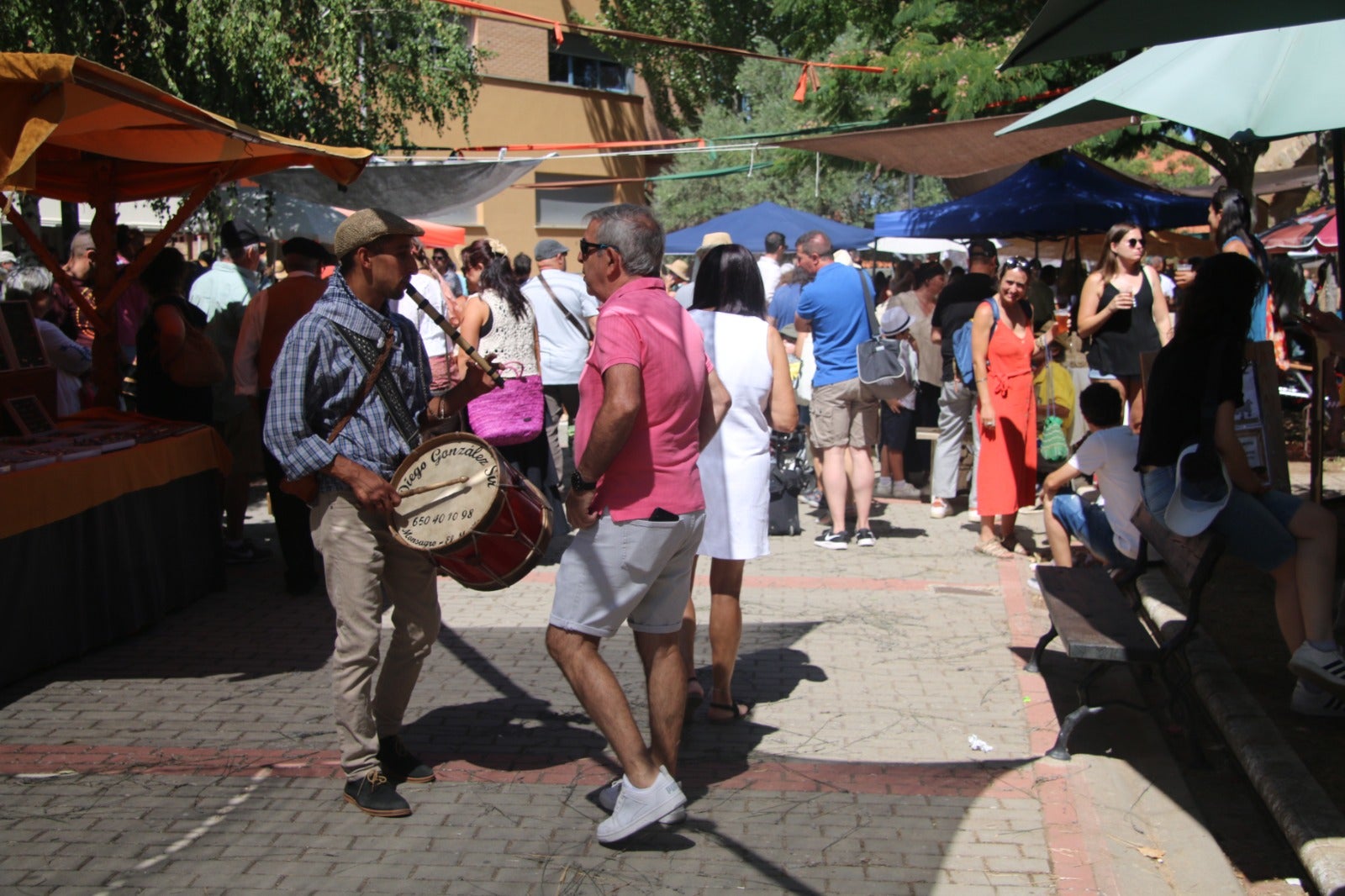 Mercado campesino de récord en Miranda de Azán