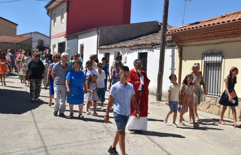 Rollán rinde honores a San Lorenzo en el día grande de las fiestas