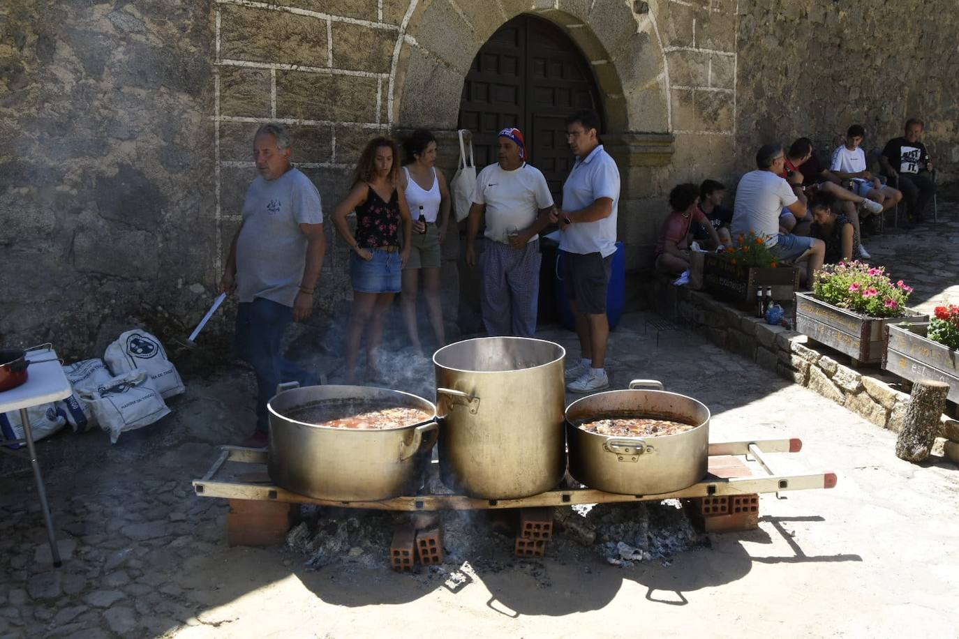 San Martín del Castañar seduce con su caldereta