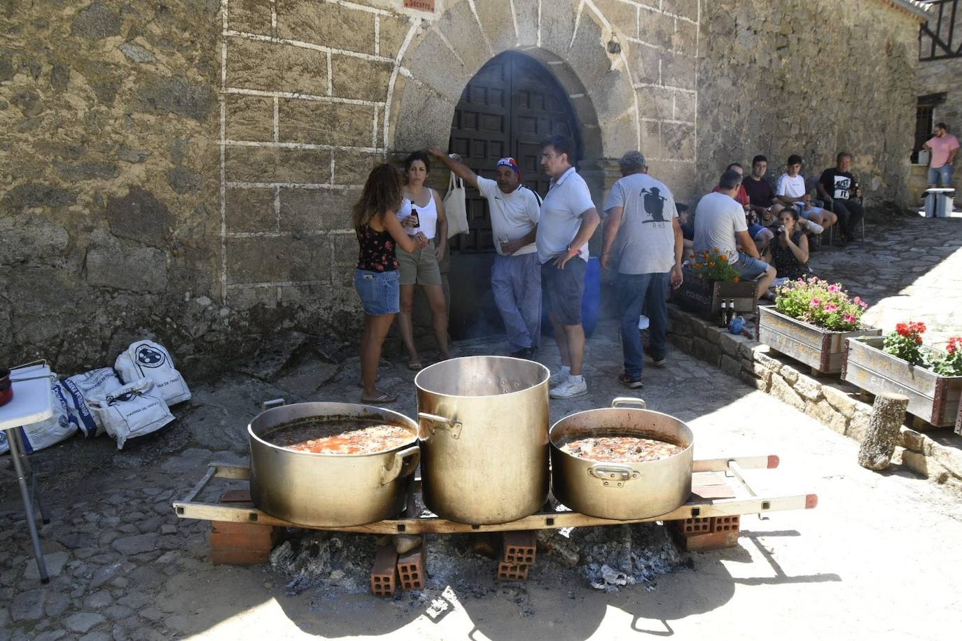 San Martín del Castañar seduce con su caldereta