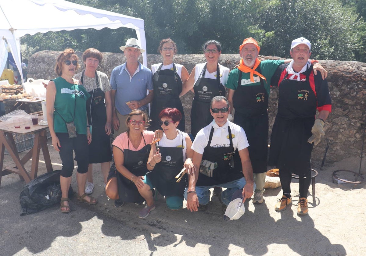 Valdesangil celebra su fiesta con una animada comida