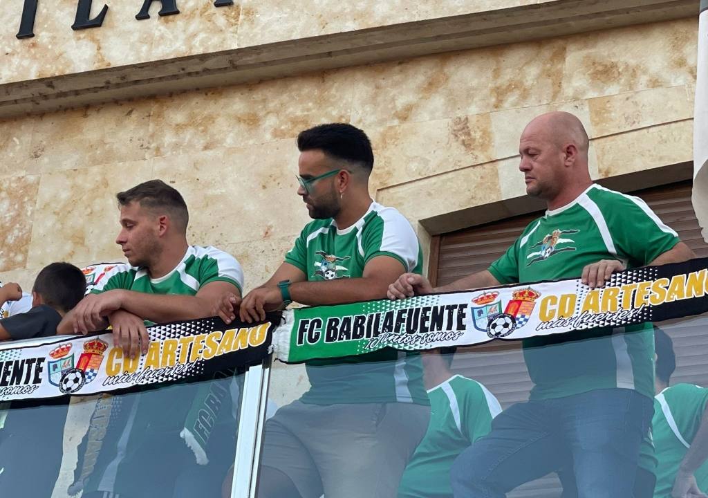Babilafuente lanza el chupinazo que da paso a las fiestas