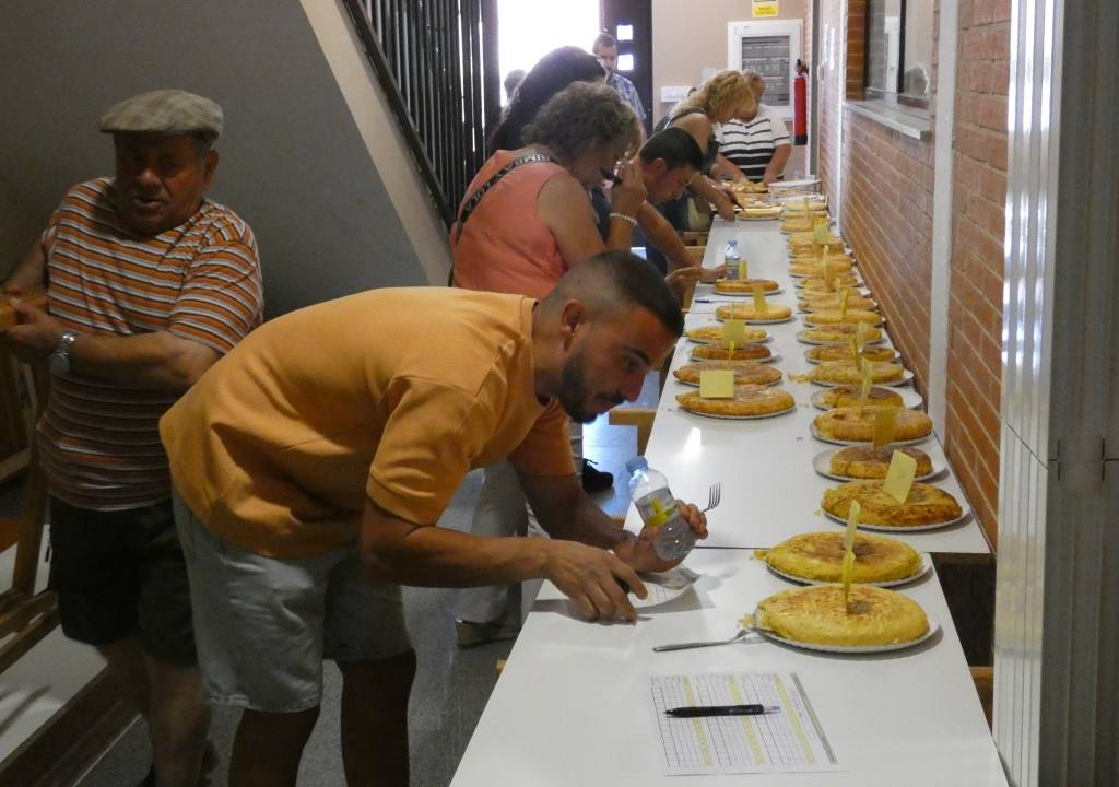 Sabroso concurso de tortillas para disfrutar de la fiesta en Cantalpino