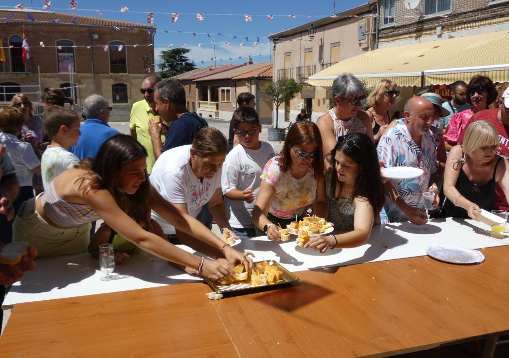 Sabroso concurso de tortillas para disfrutar de la fiesta en Cantalpino